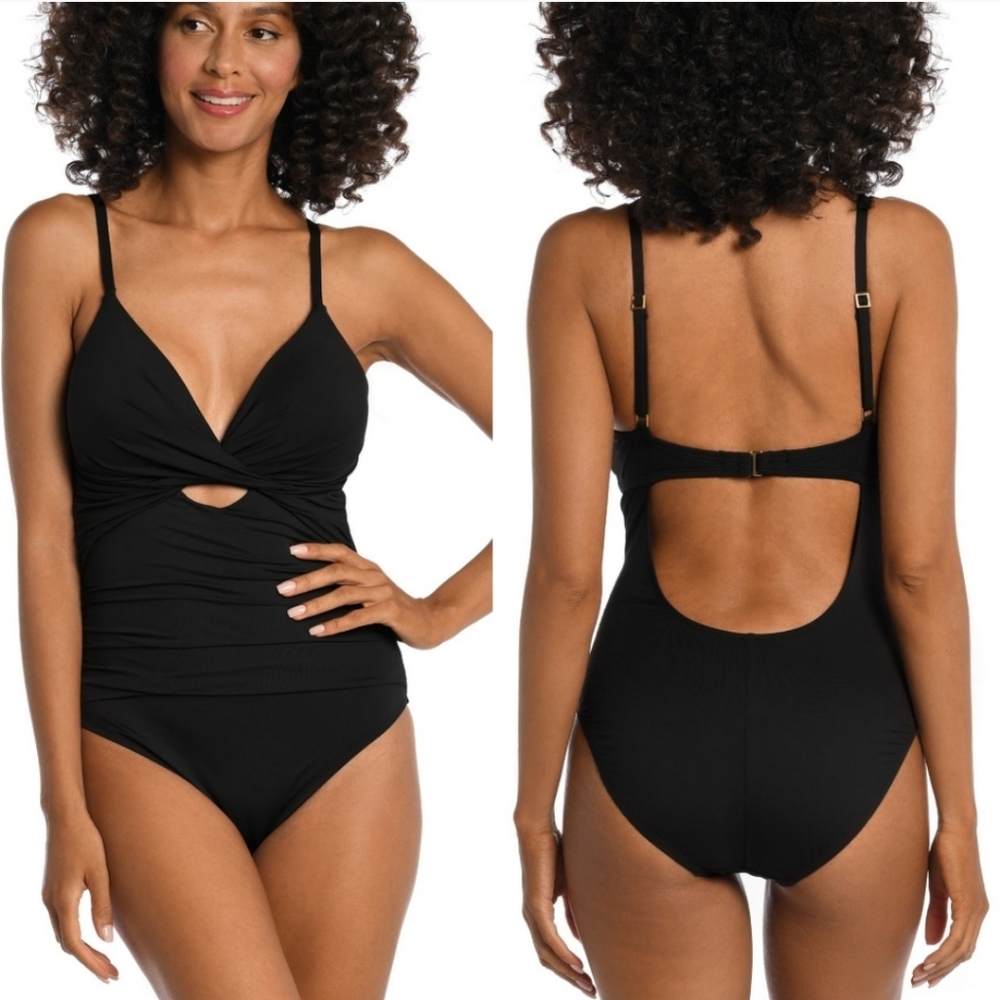 🆕️ La Blanca Island Goddess Twist Front Keyhole Cutout One Piece Swimsuit